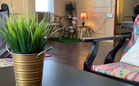 Orked Lycaste Wooden Village Chalet